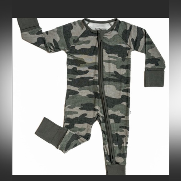 Little Sleepies Other - NEW Little Sleepies 2T Zip Vintage Camo